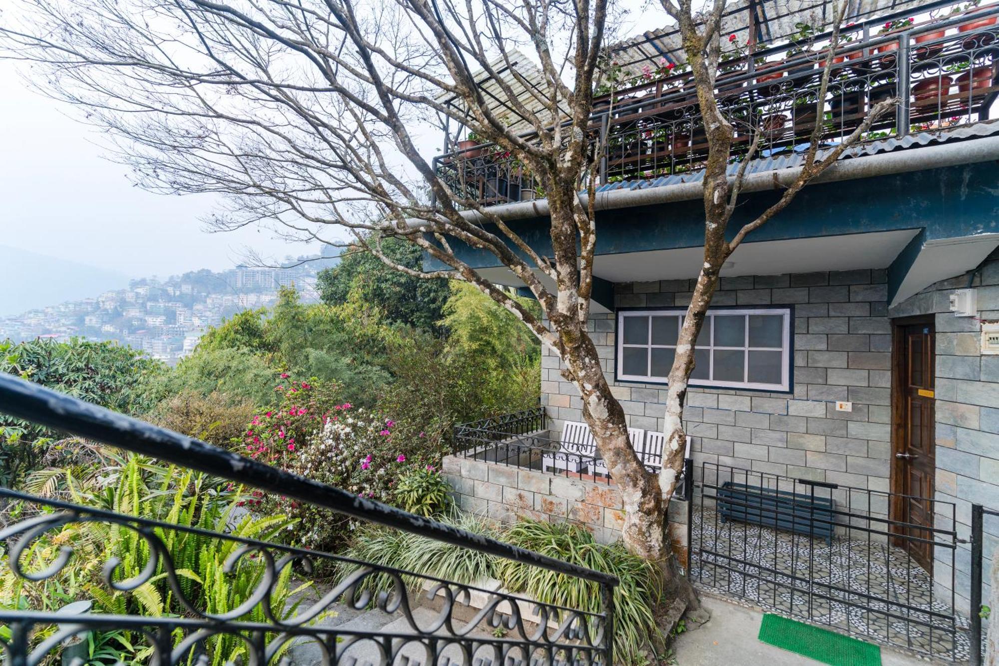 Sparrow Cherry Resort 2 Min Walk To Mg Marg Gangtok Exterior photo